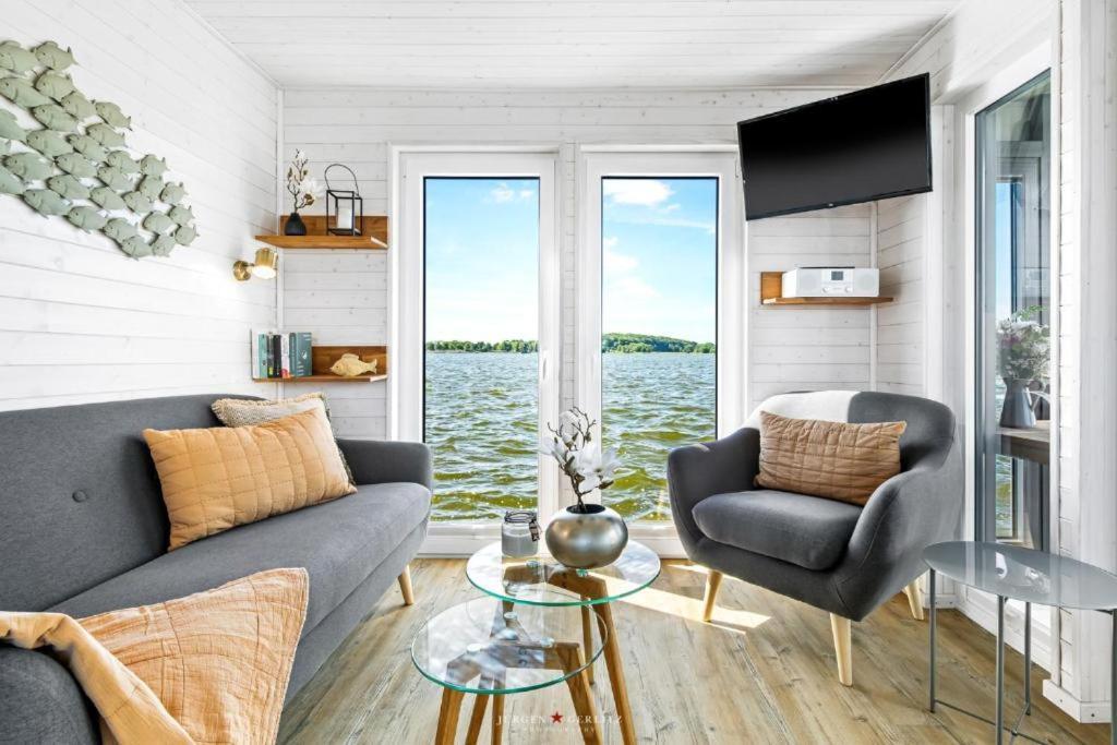 Hausboot Gluecksmomente Mit Dachterrasse In Schleswig Am Ostseefjord Schlei エクステリア 写真